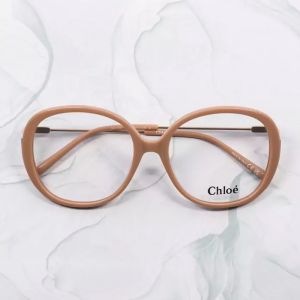 Chloé