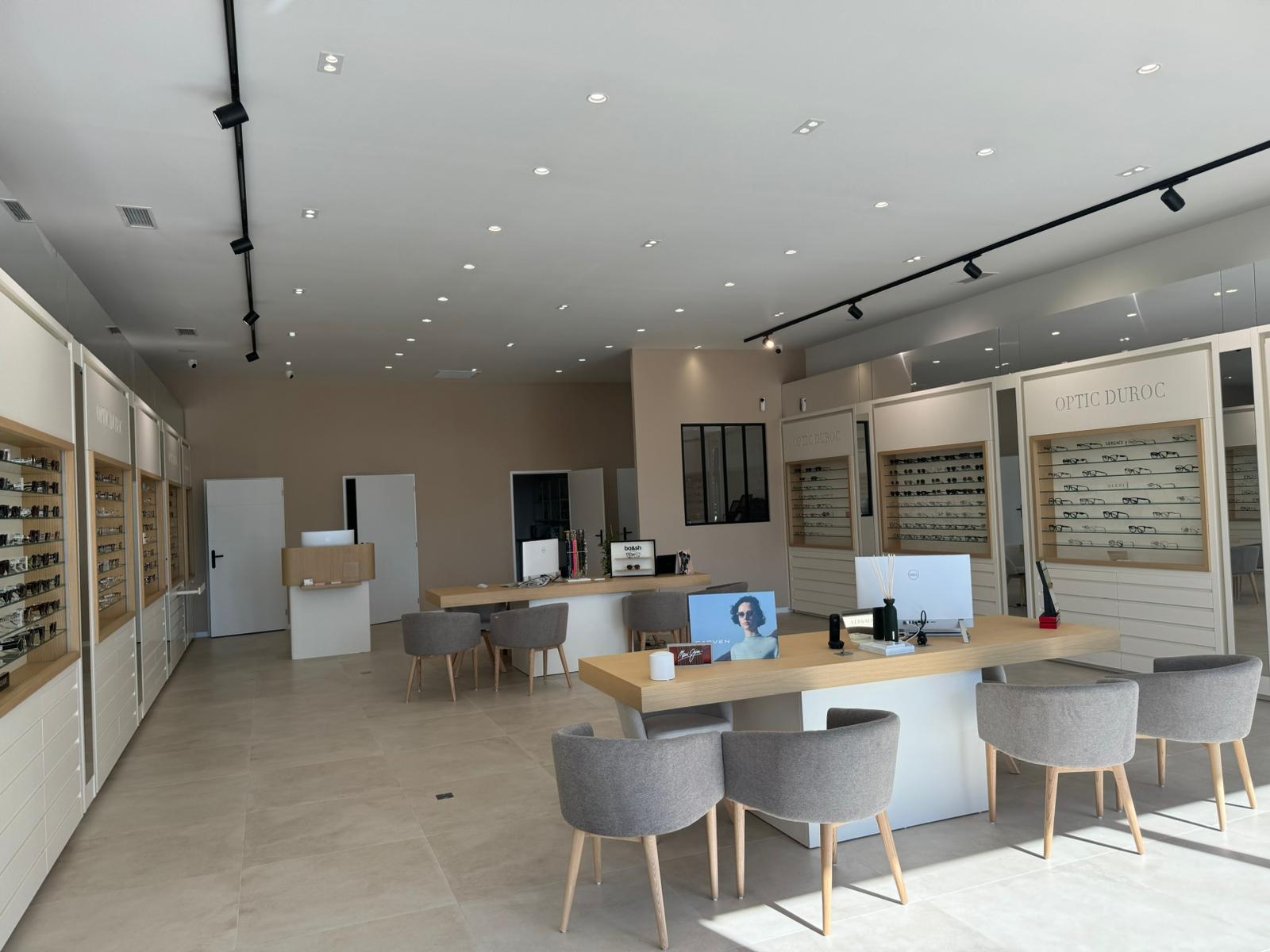 Shop Istres
